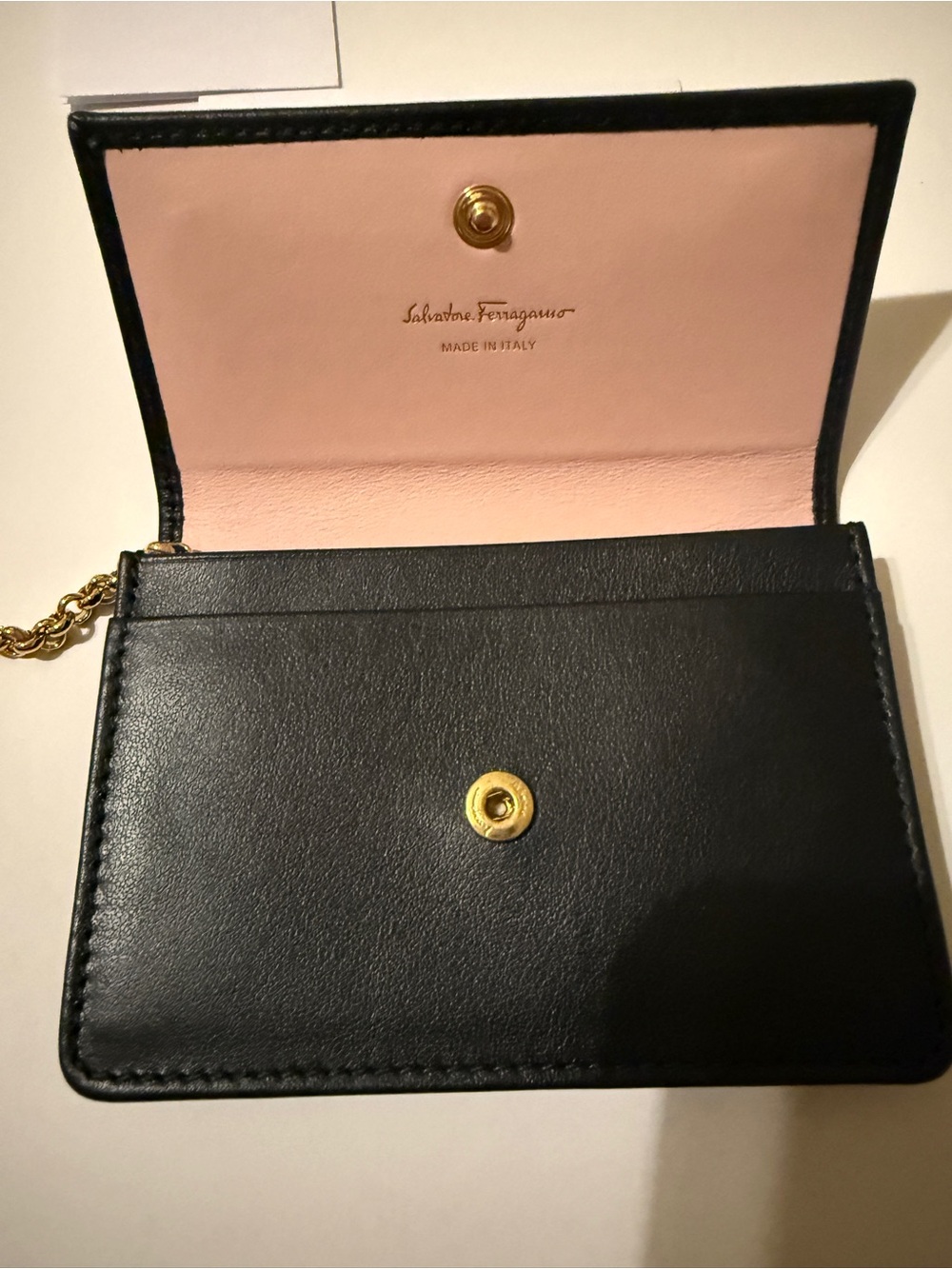 Salvatore Ferragamo Gancini Flower Card Holder Keychain Black, never used - Picture 8 of 11